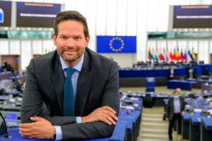 Halbe Zeit - Ganze Kraft: Botschaften zur Halbzeit im Europaparlament
